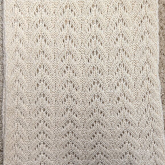 Cashmere Pointelle Scarf Ivory - Picture 6 of 12